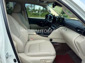 Xe Toyota Land Cruiser 3.5 V6 2024