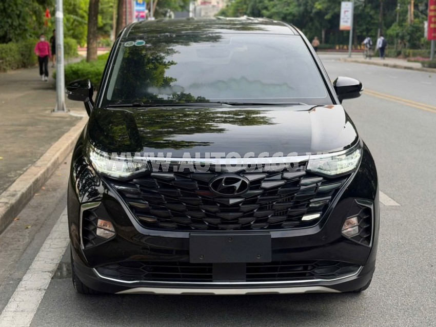Hyundai Custin Tiêu Chuẩn 1.5T 2024