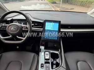 Xe Hyundai Custin Tiêu Chuẩn 1.5T 2024
