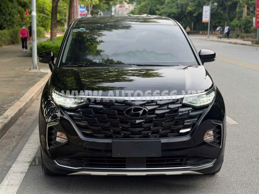 Hyundai Custin Tiêu Chuẩn 1.5T 2024